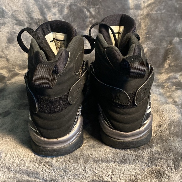 Nike Air Jordan 8 Retro “Chrome” - Picture 5 of 9